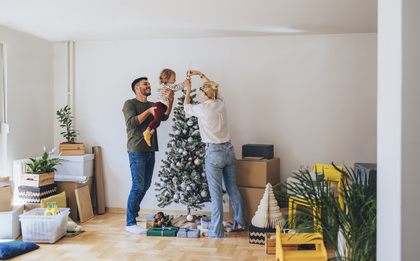 How to Survive Moving During the Holiday Season